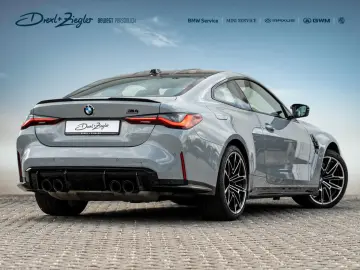 BMW M4 xDrive Coupe Compet. ACC Laser H&K KoZg 360
