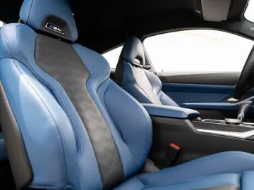BMW M4 xDrive Coupe Compet. ACC Laser H&K KoZg 360