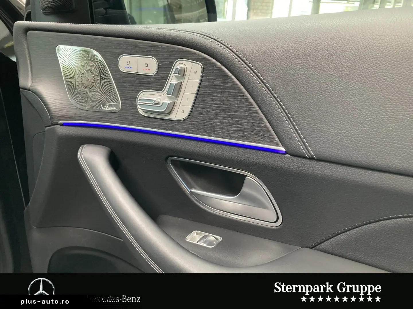 MERCEDES-BENZ GLE 53 AMG 4M_ACC_Pano_HUD