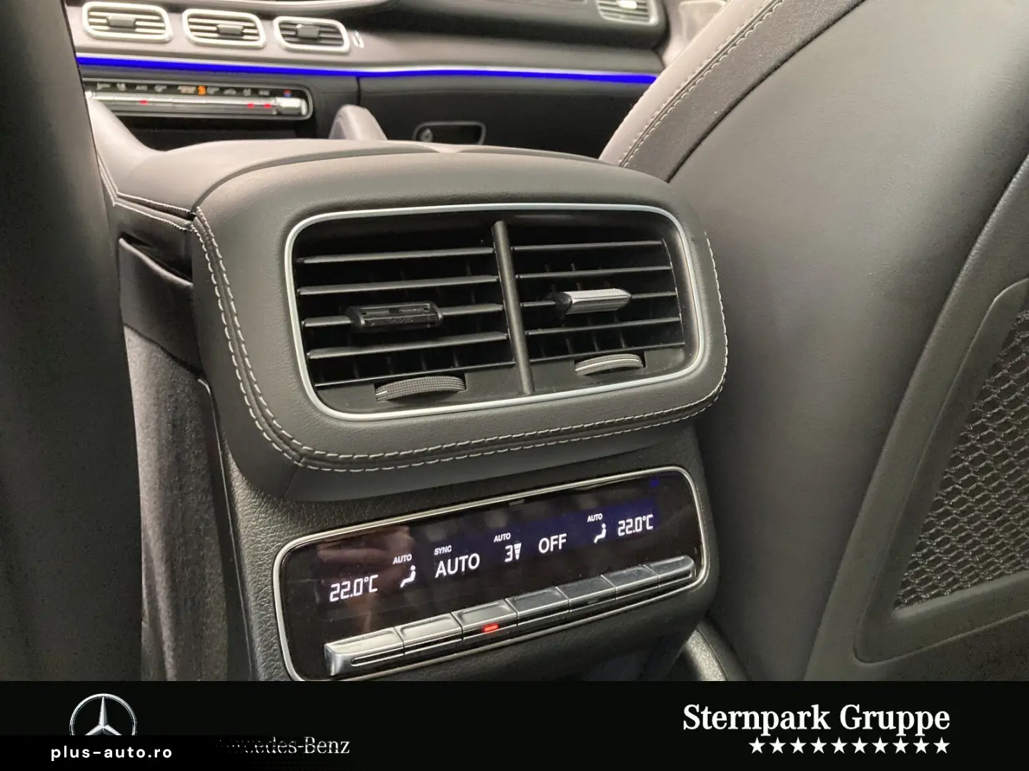 MERCEDES-BENZ GLE 53 AMG 4M_ACC_Pano_HUD