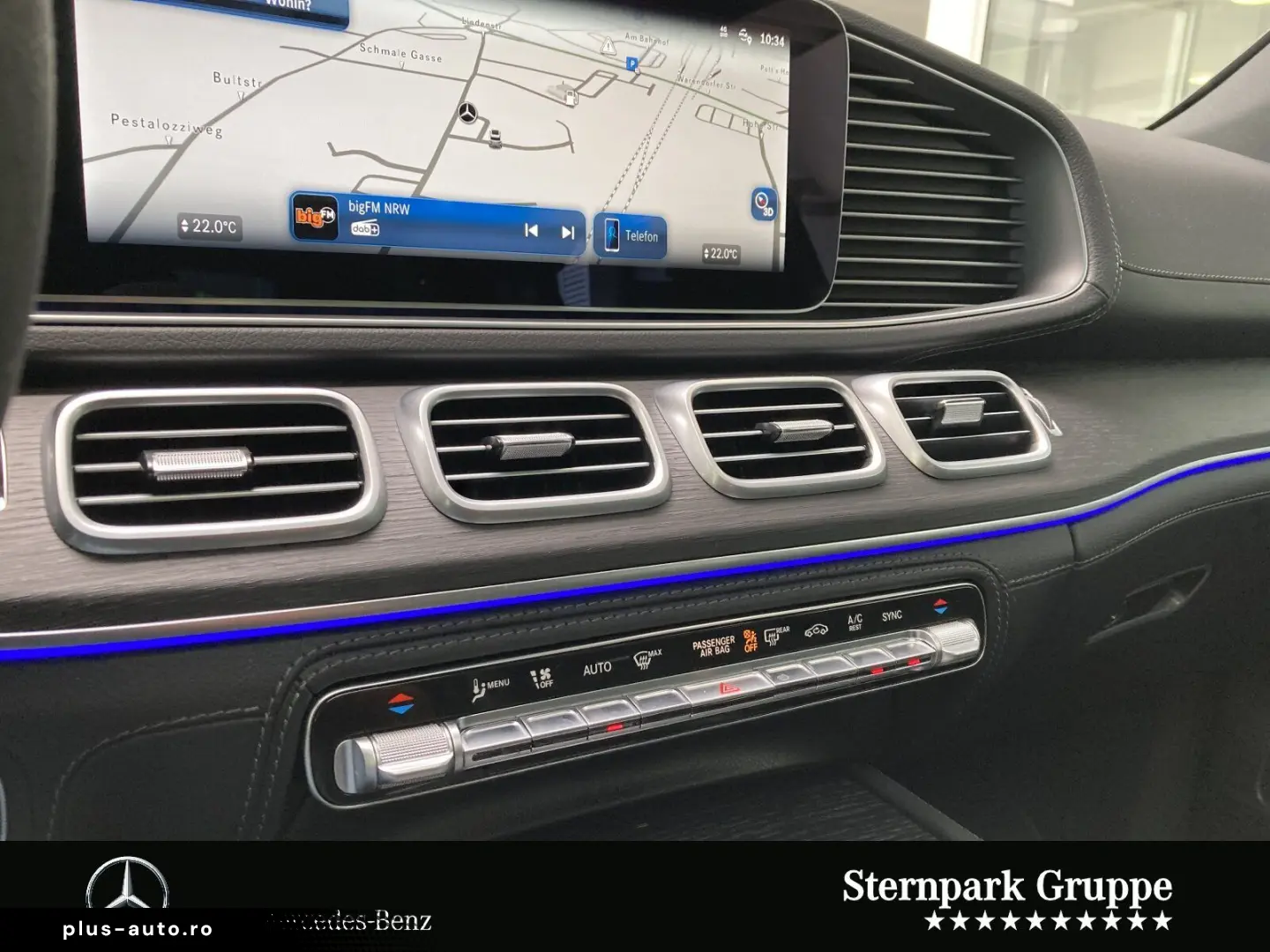 MERCEDES-BENZ GLE 53 AMG 4M_ACC_Pano_HUD
