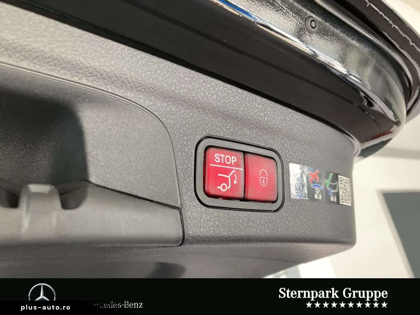 MERCEDES-BENZ GLE 53 AMG 4M_ACC_Pano_HUD