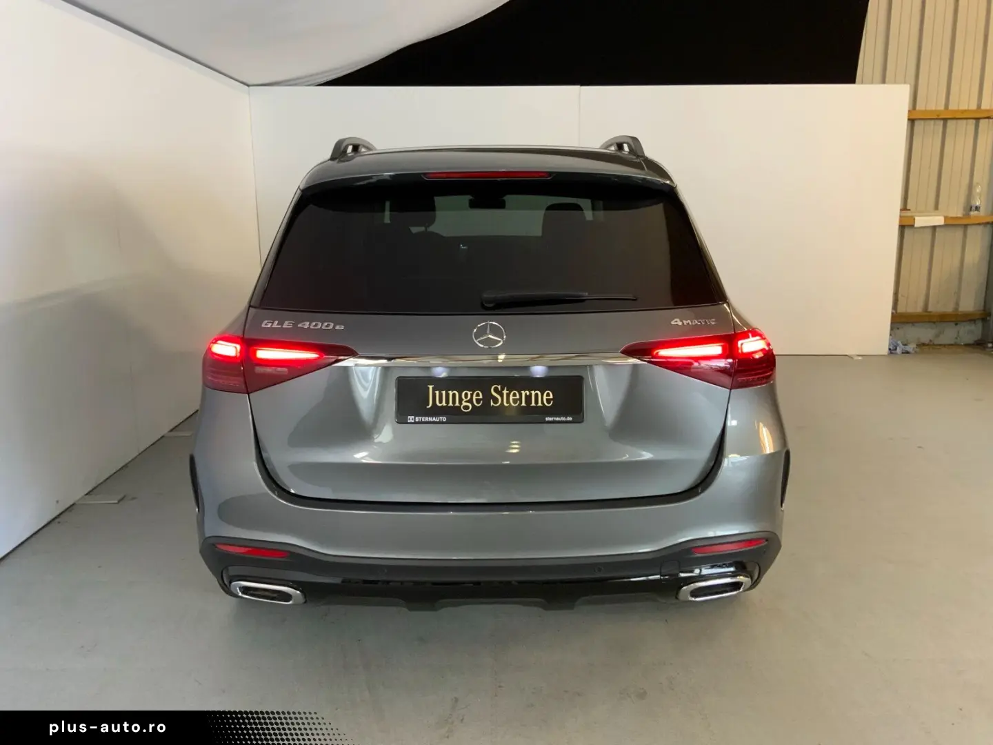 MERCEDES-BENZ GLE 400 e 4M_AMG_Night_Pano_ACC_360_HUD