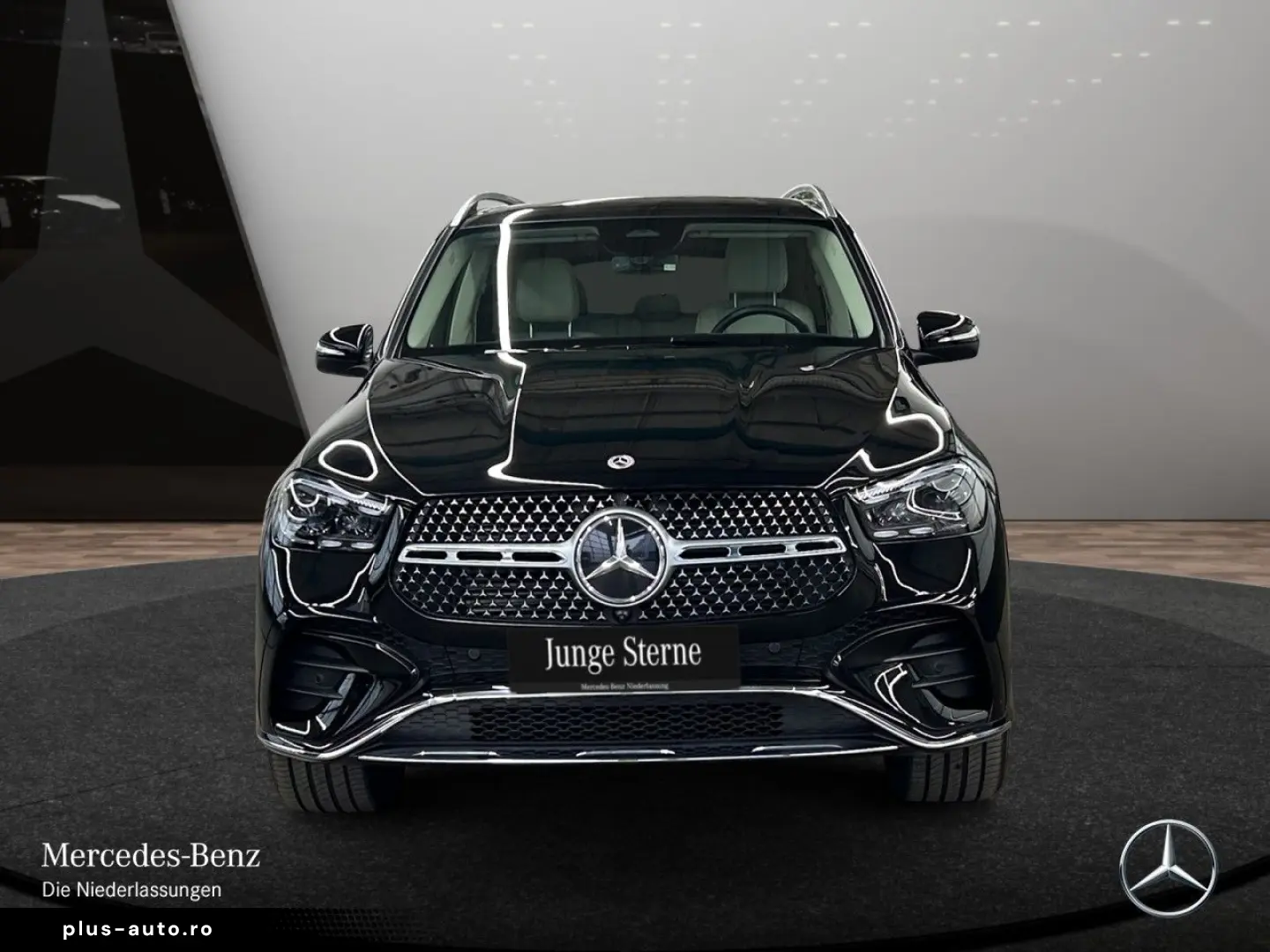 MERCEDES-BENZ GLE 350 de 4Matic_AMG_Line_Pano_HUD