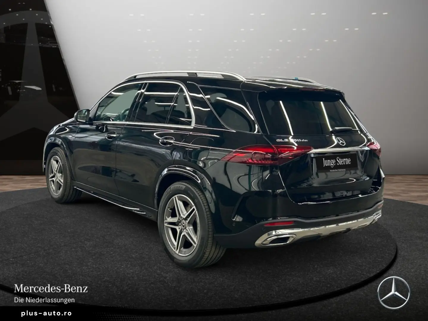 MERCEDES-BENZ GLE 350 de 4Matic_AMG_Line_Pano_HUD