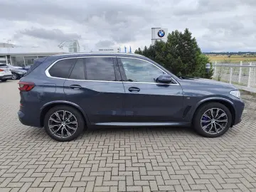 BMW X5 xDr45e MSpo 360 DAProf Ventilation
