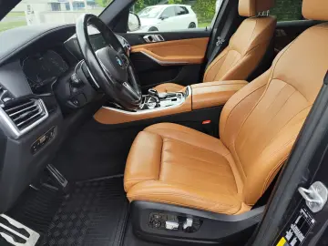 BMW X5 xDr45e MSpo 360 DAProf Ventilation