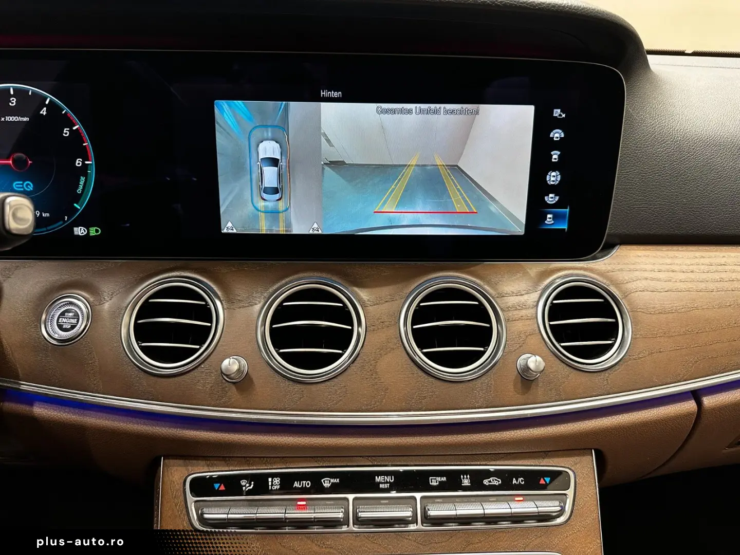 MERCEDES-BENZ E300 de AMG Line  1.HAND BURMESTER PANO 360