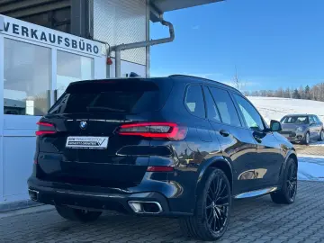 BMW X5 xDr30d MSpo Ventilation 360 DaProf H&K