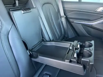 BMW X5 xDr30d MSpo Ventilation 360 DaProf H&K