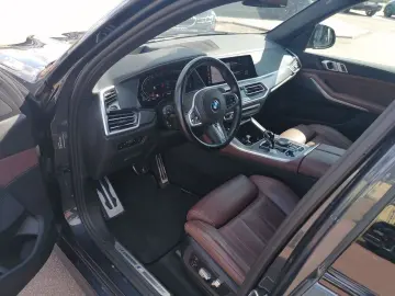BMW X5 xDr30D MSpo Massage Ventilation 360 DAProf xOffroad