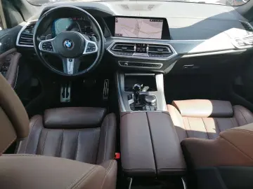 BMW X5 xDr30D MSpo Massage Ventilation 360 DAProf xOffroad