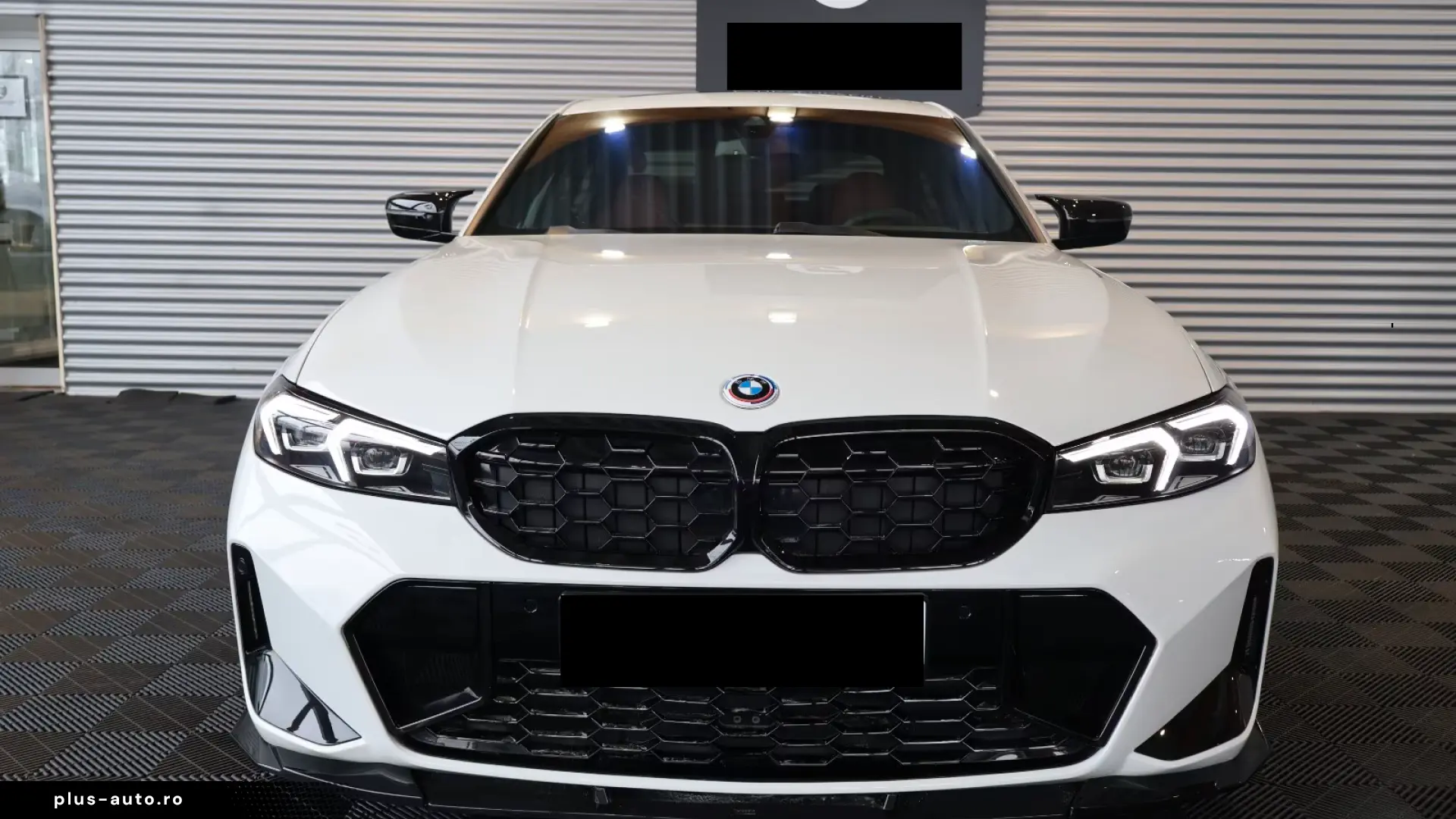 BMW 330i M Performance