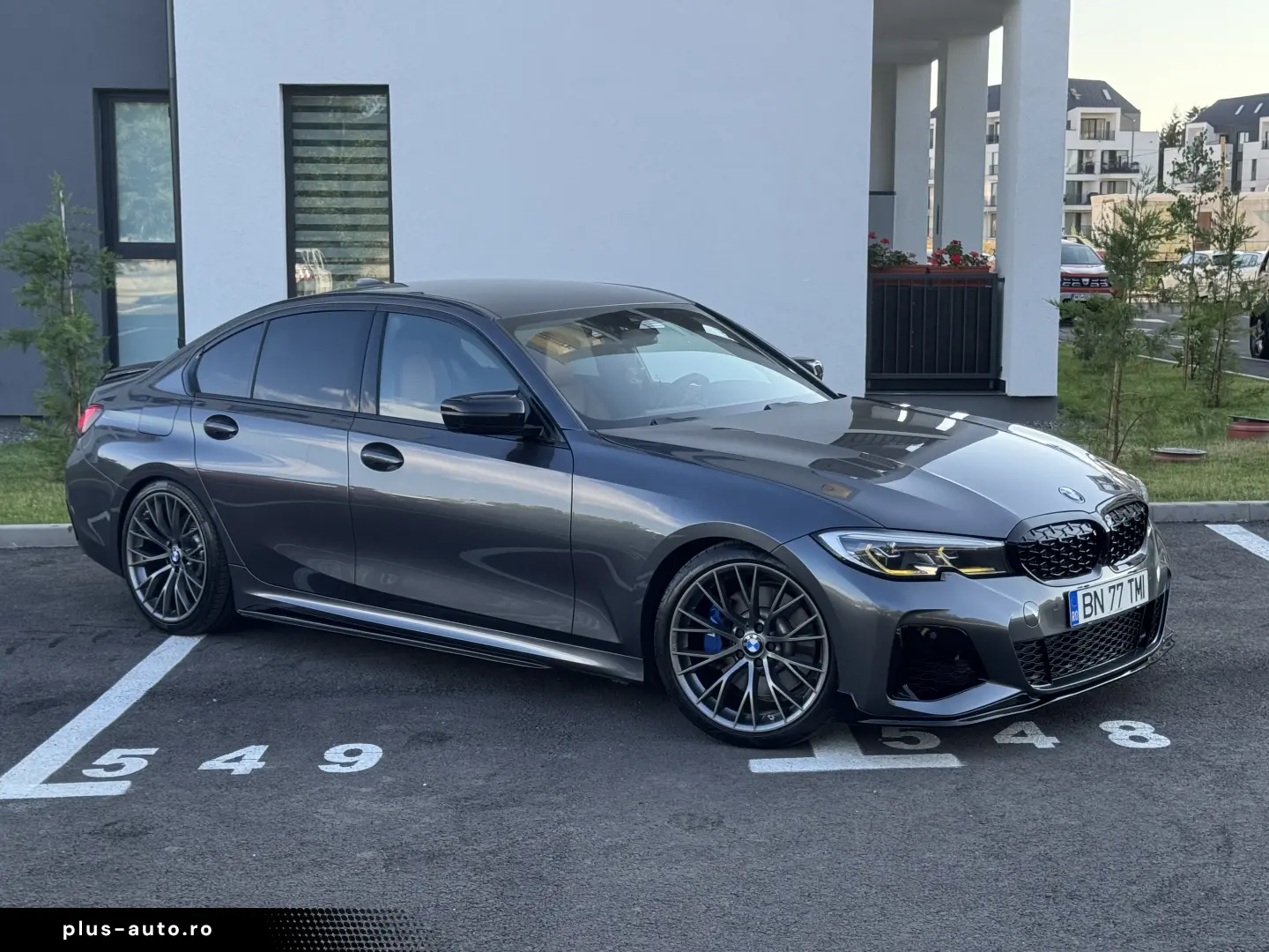 BMW 330e