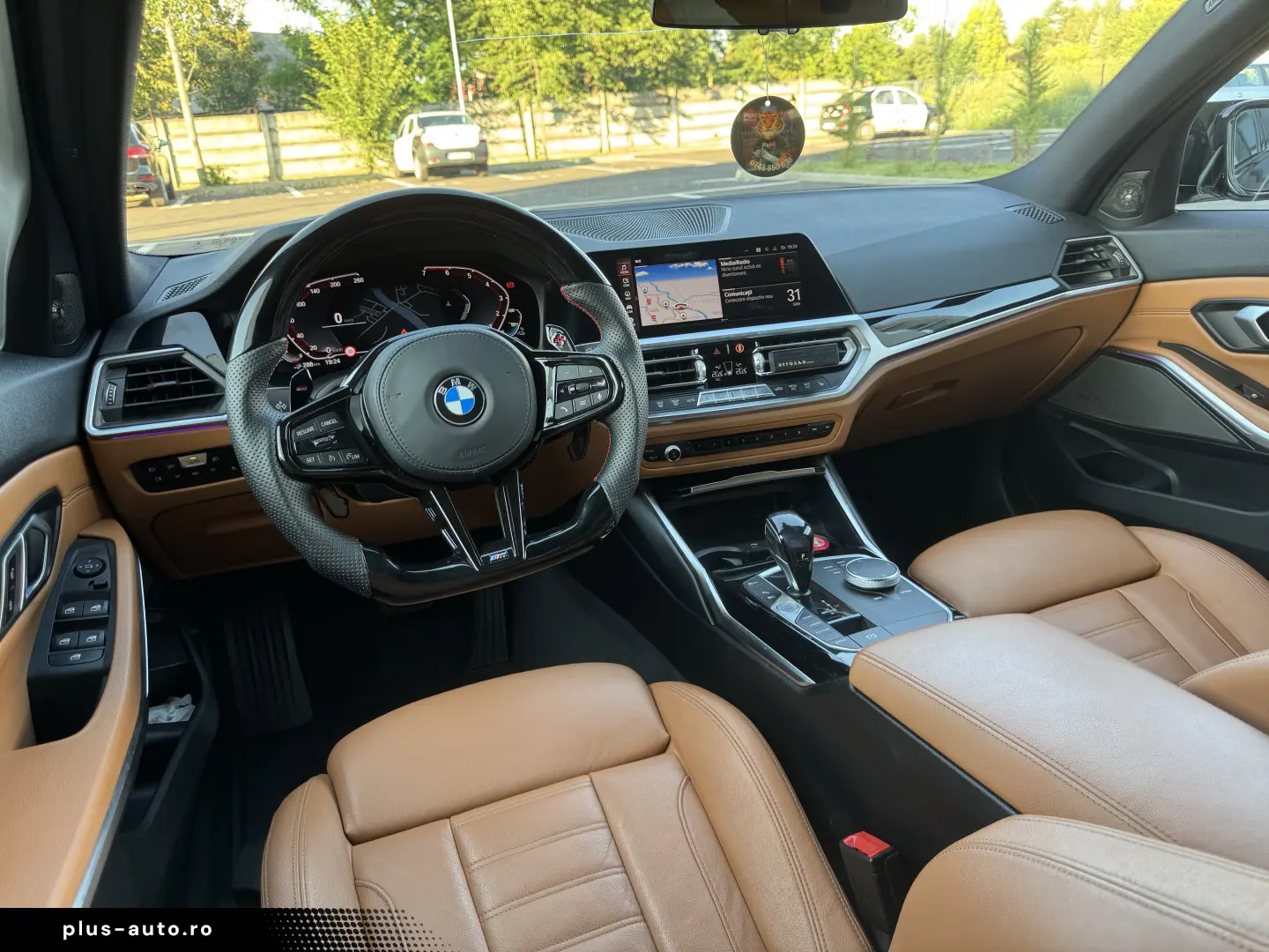 BMW 330e