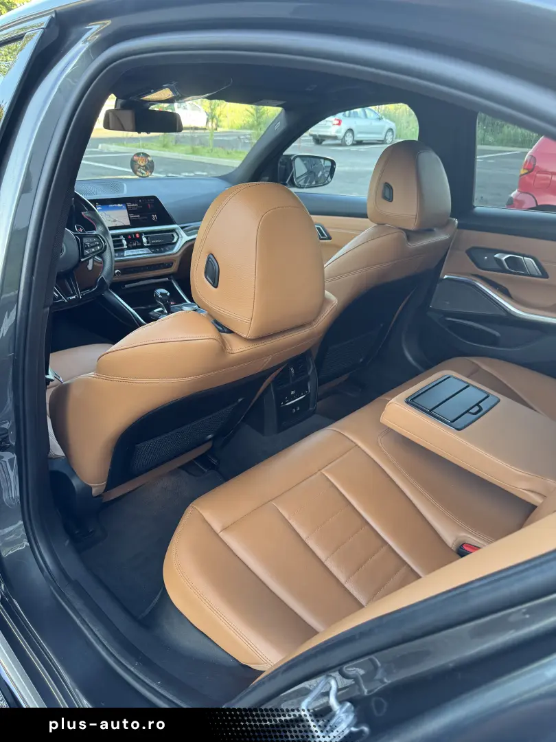 BMW 330e