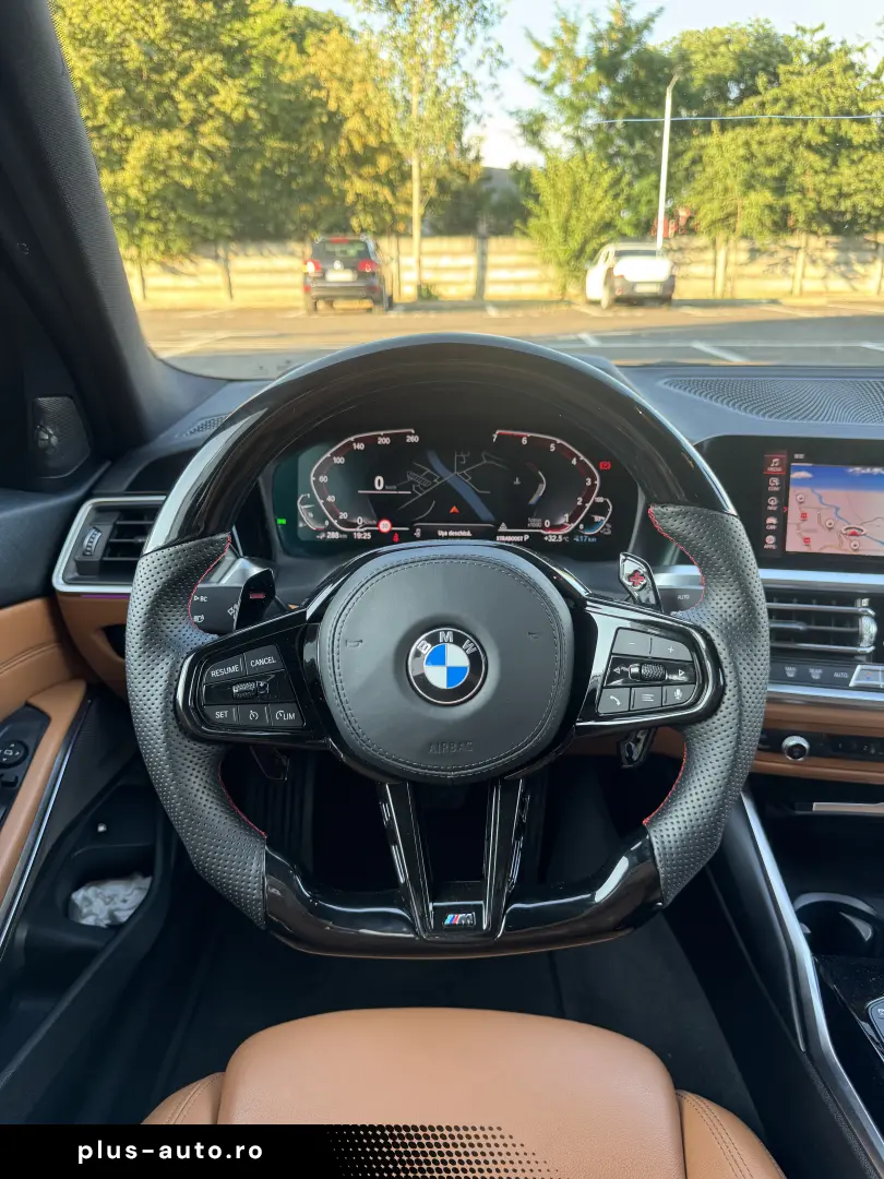 BMW 330e