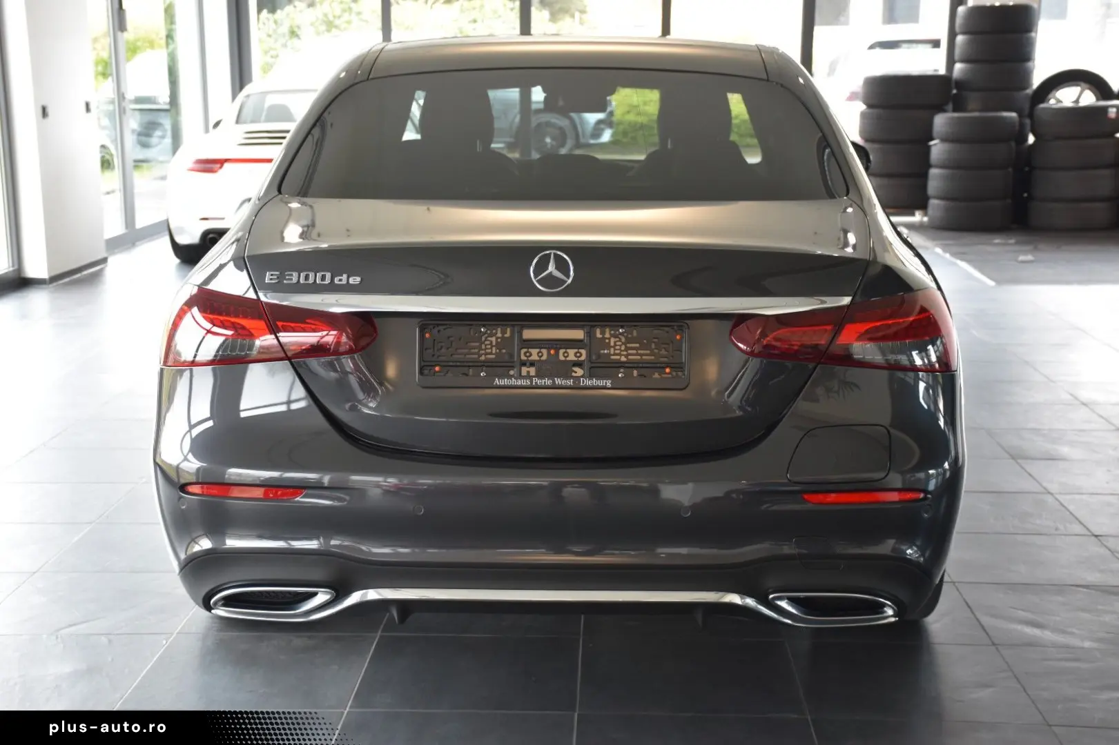 MERCEDES-BENZ E 300 de 9G AMG LINE PANORAMA 360 -KAMERA