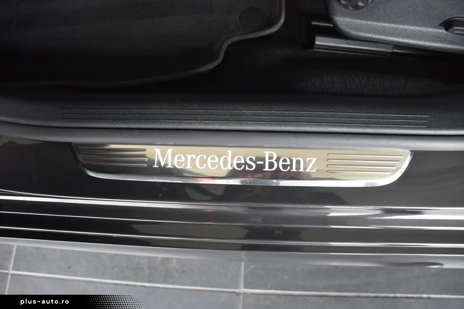 MERCEDES-BENZ E 300 de 9G AMG LINE PANORAMA 360 -KAMERA