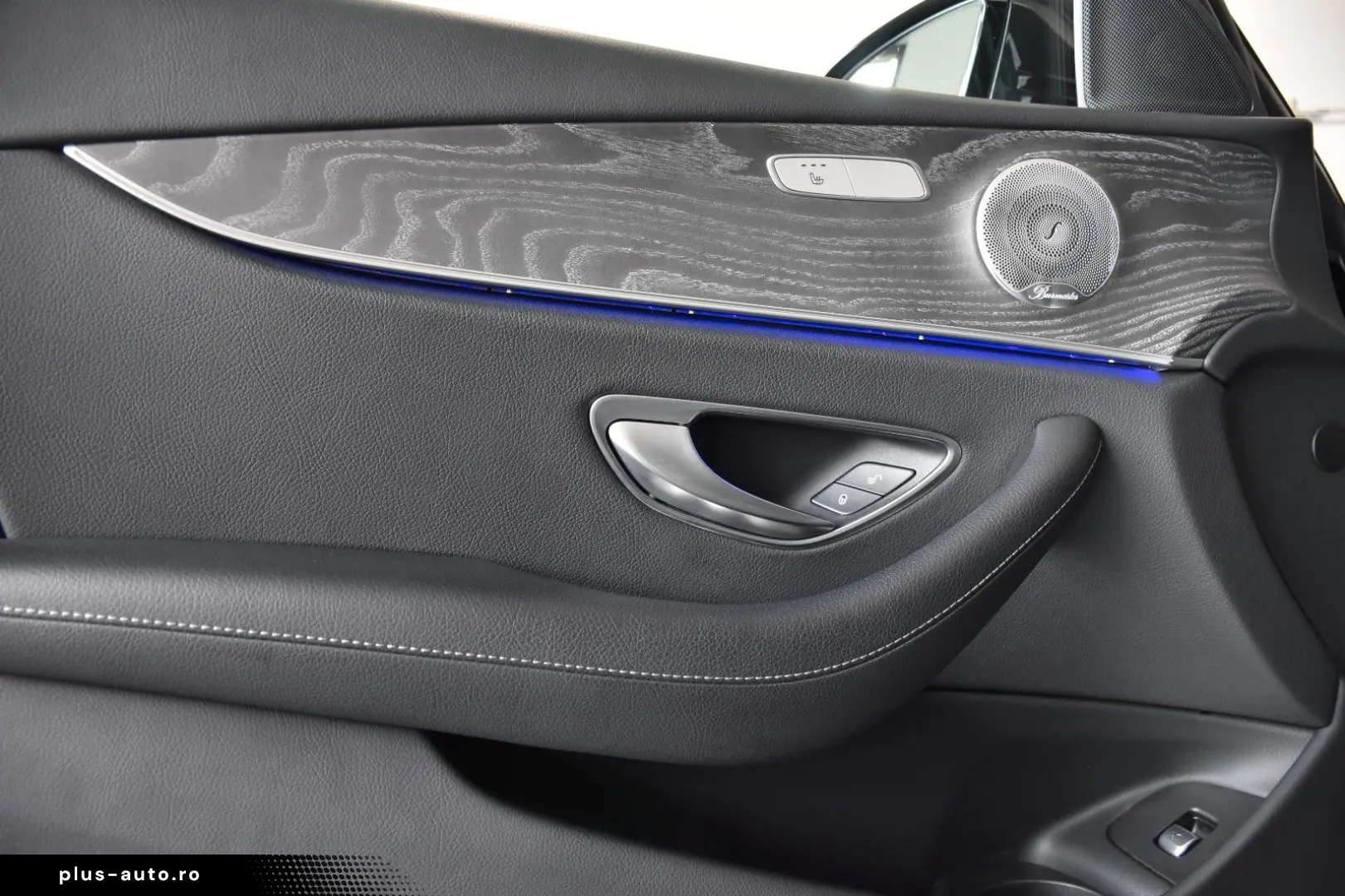 MERCEDES-BENZ E 300 de 9G AMG LINE PANORAMA 360 -KAMERA