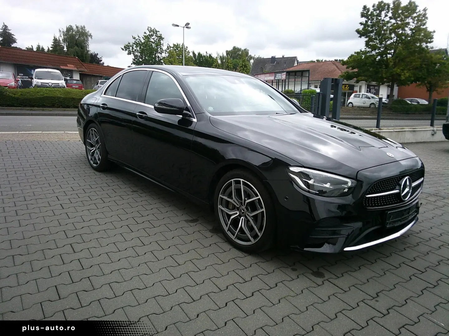 MERCEDES-BENZ E 300  AMG Sportsitze