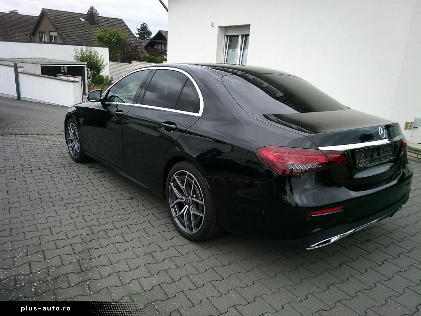 MERCEDES-BENZ E 300  AMG Sportsitze