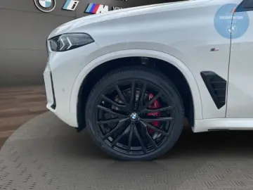 BMW X5 xDr30d MSpo Pro Massage Ventil IcGlow SoftClo AirSusp