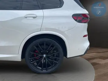 BMW X5 xDr30d MSpo Pro Massage Ventil IcGlow SoftClo AirSusp