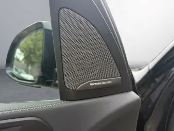 BMW X5 xDr30d MSpo Massage Ventilation 360 H&K