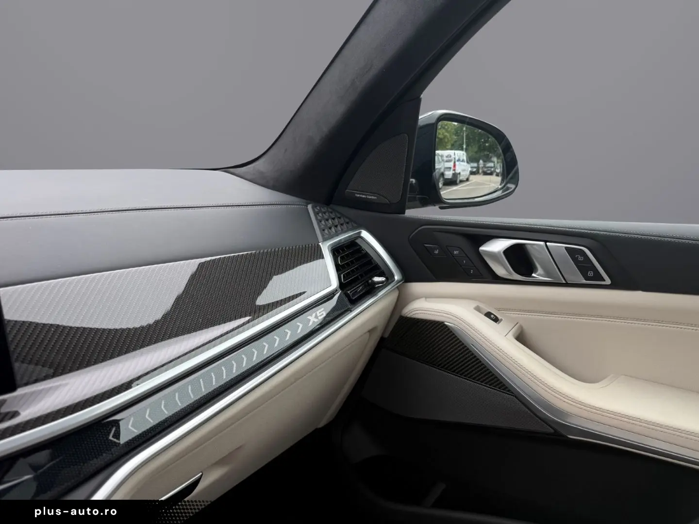 BMW X5 xDr30d MSpo Massage Ventilation 360 H&K
