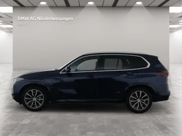 BMW X5 xDr30d MSpo Ventilation SoftClose 360 H&K AuxHeat