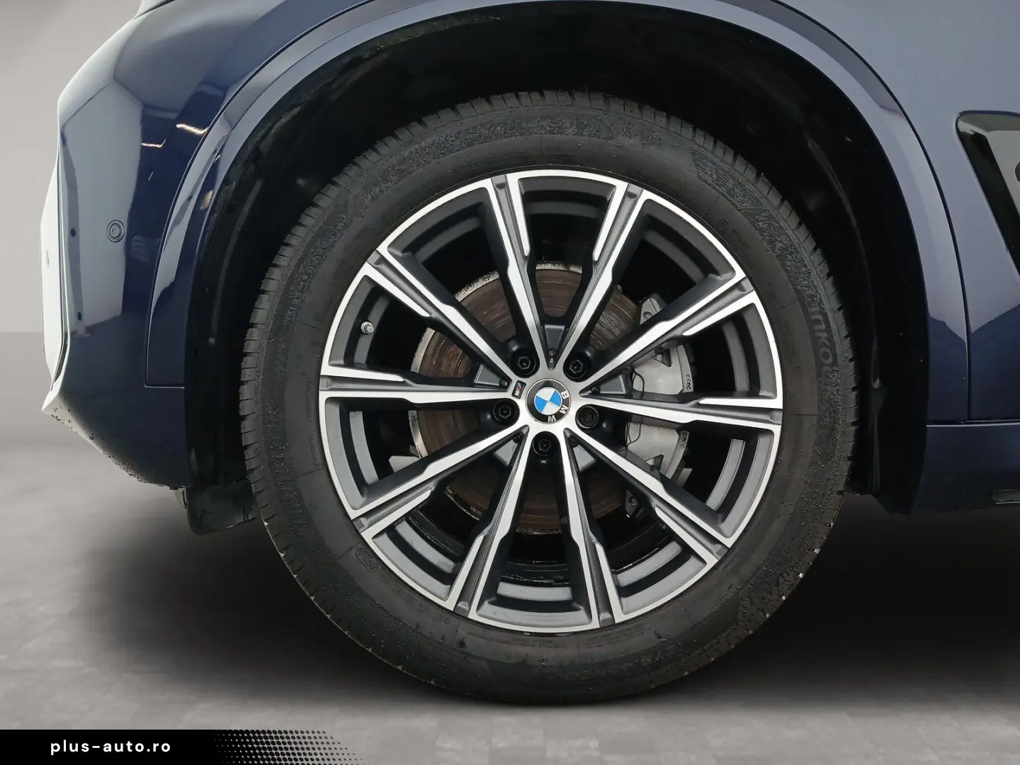 BMW X5 xDr30d MSpo Ventilation SoftClose 360 H&K AuxHeat