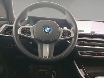 BMW X5 xDr30d MSpo Ventilation SoftClose 360 H&K AuxHeat