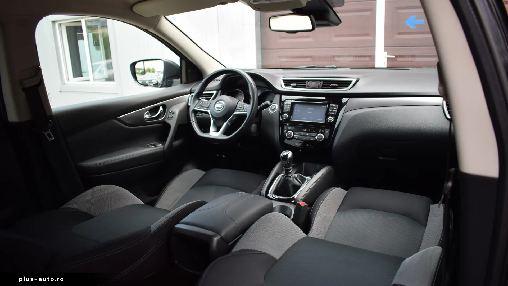 Nissan Qashqai 2019 1.5D 115CP Navi Keyless Camere Lane Side