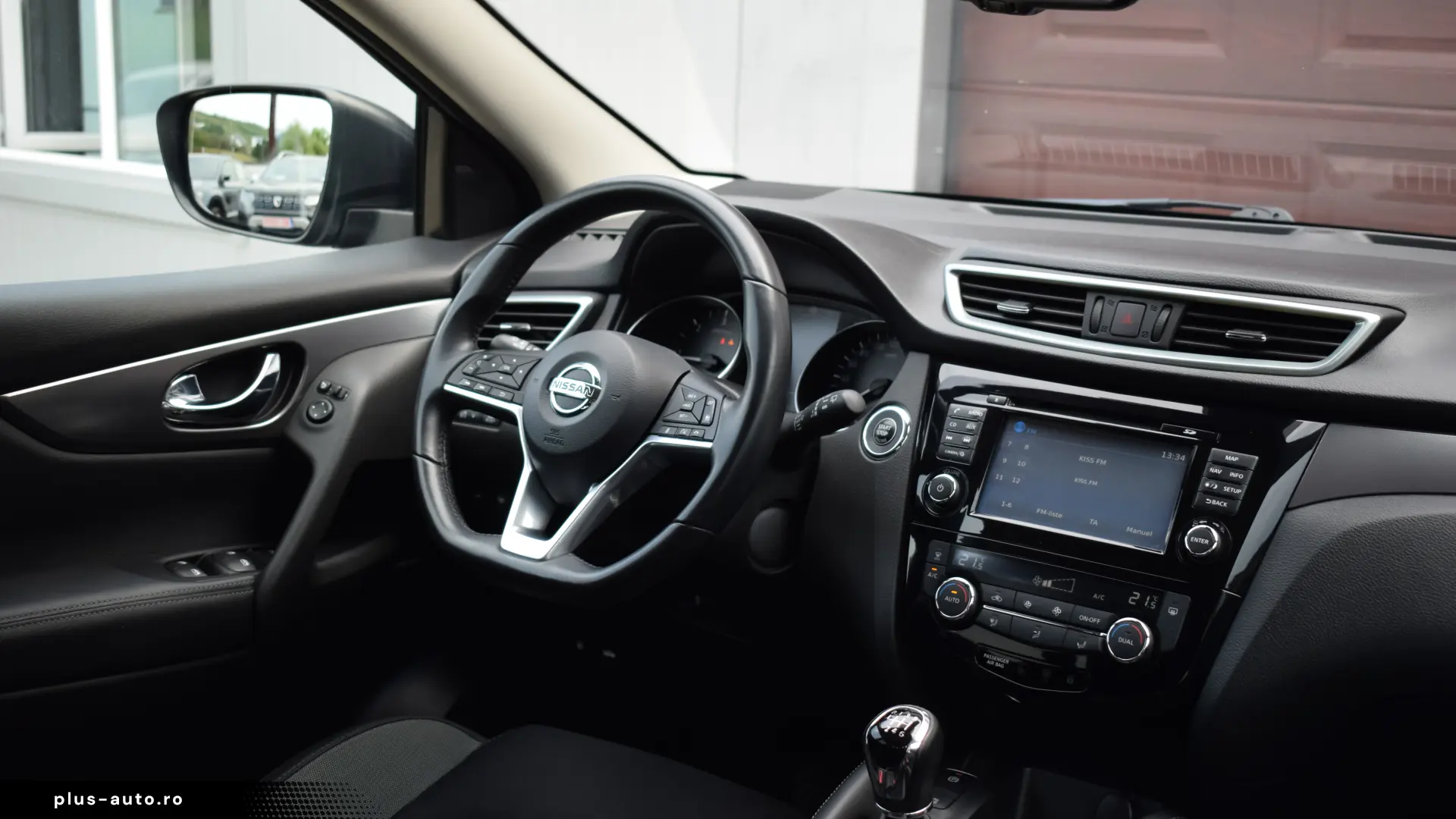 Nissan Qashqai 2019 1.5D 115CP Navi Keyless Camere Lane Side