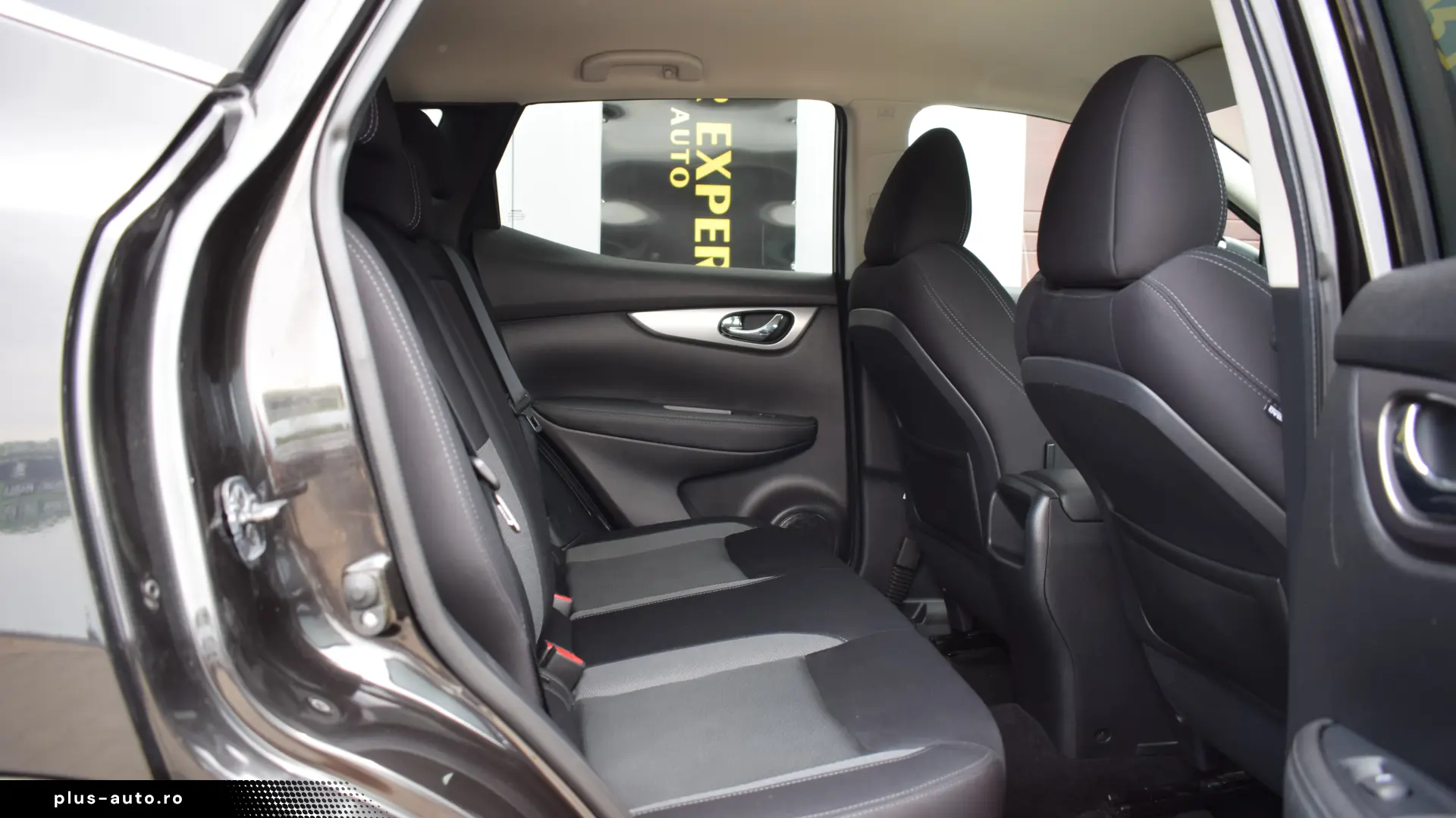 Nissan Qashqai 2019 1.5D 115CP Navi Keyless Camere Lane Side