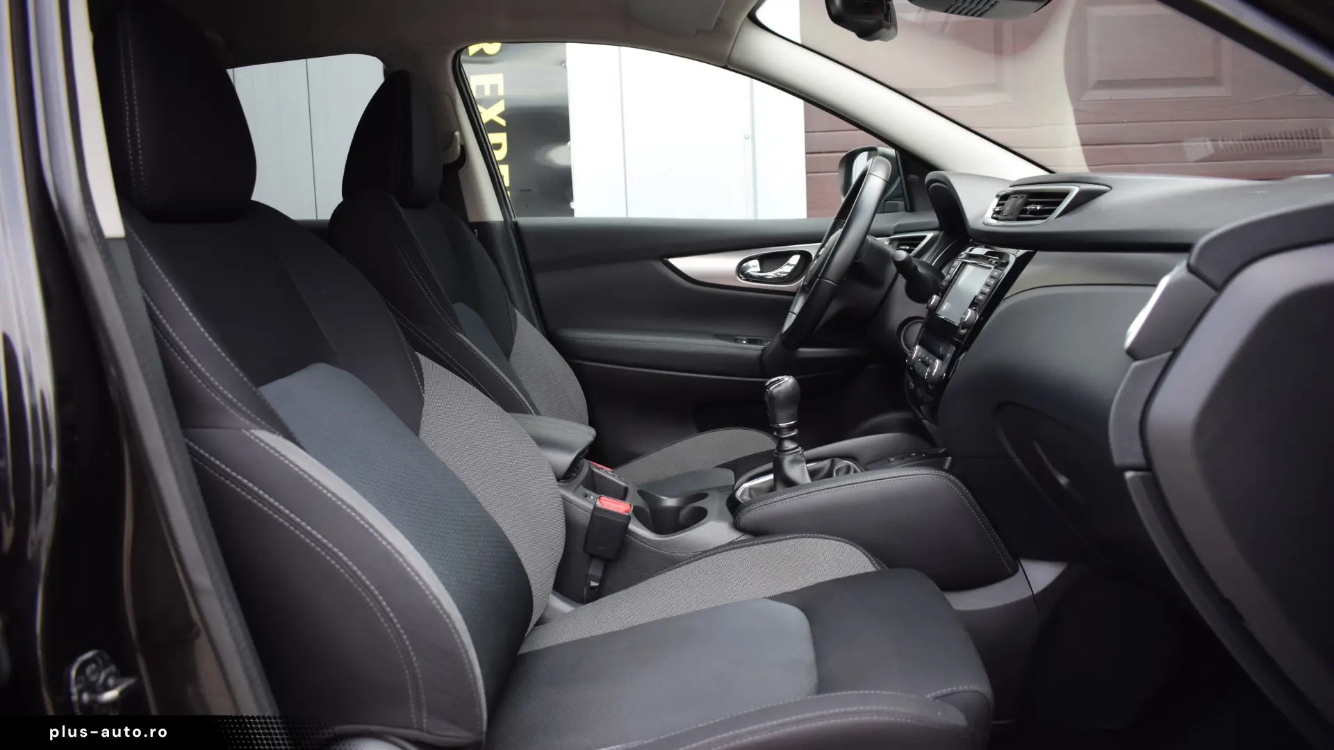Nissan Qashqai 2019 1.5D 115CP Navi Keyless Camere Lane Side