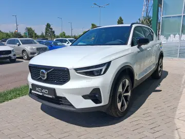 Volvo XC 40 B4 AT FWD MHEV Ultra Dark