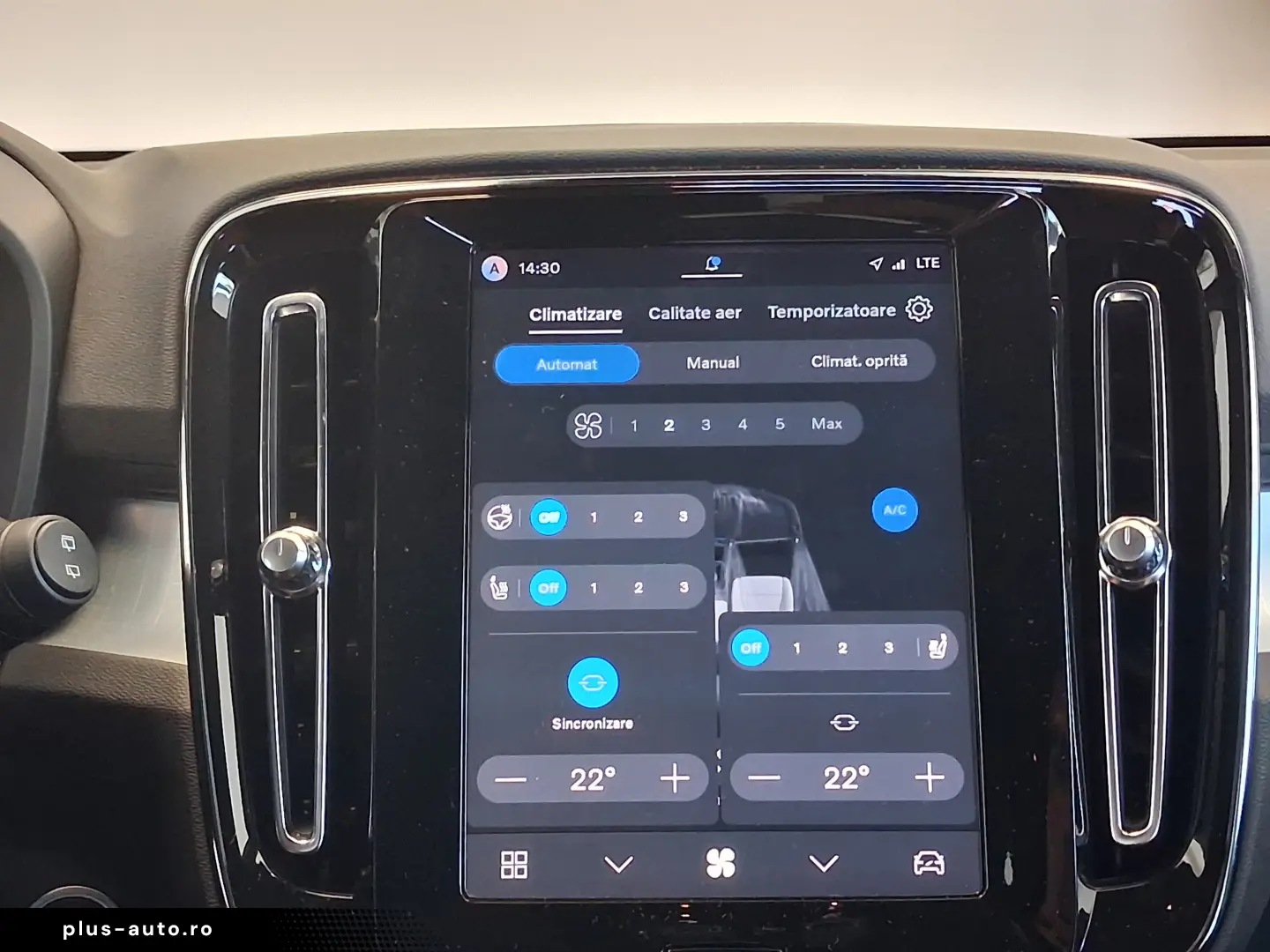 Volvo XC 40 B4 AT FWD MHEV Ultra Dark