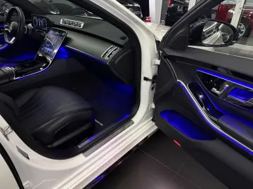 MERCEDES-BENZ S 350d AMG-Night Paket-Airmatic-Memory…