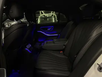MERCEDES-BENZ S 350d AMG-Night Paket-Airmatic-Memory…