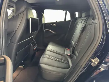 BMW X6M Competiton Carbon DriversP SkyL FondE AHK