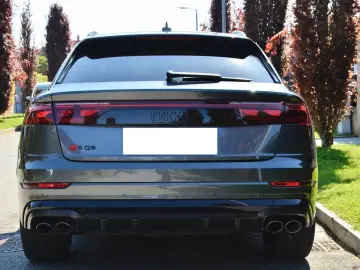 Audi SQ8 4.0 TFSI quattro 507 CP