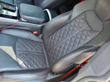 Audi SQ8 4.0 TFSI quattro 507 CP