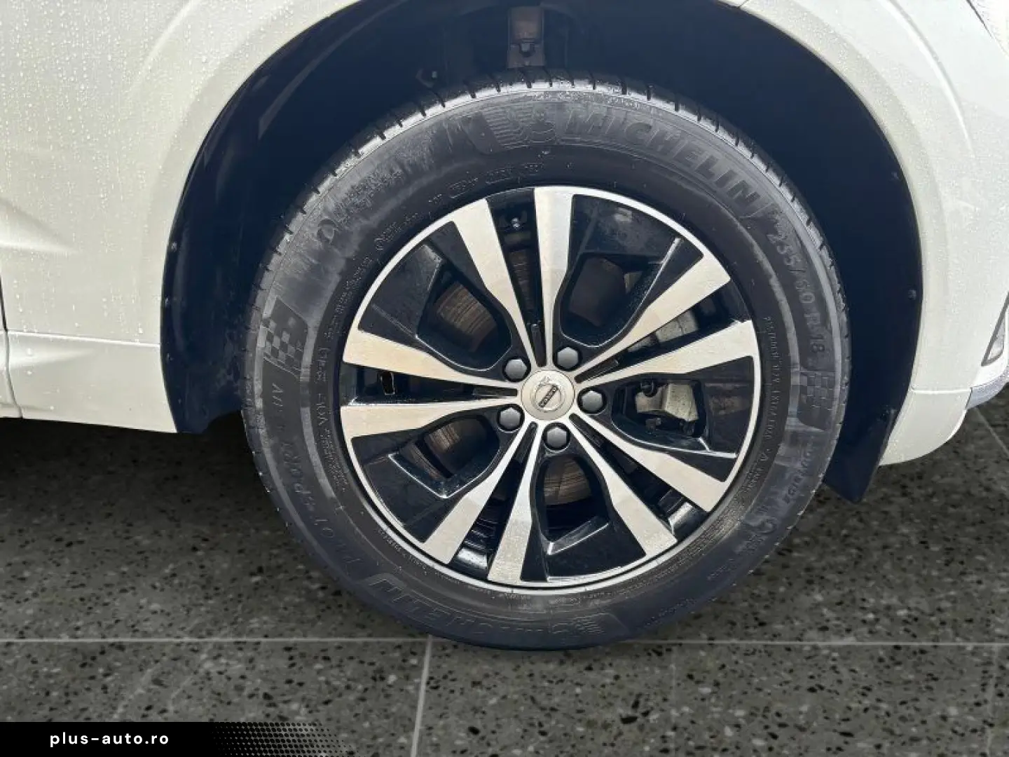 VOLVO XC 60 XC60 Core Recharge Plug-In Hybrid AWD