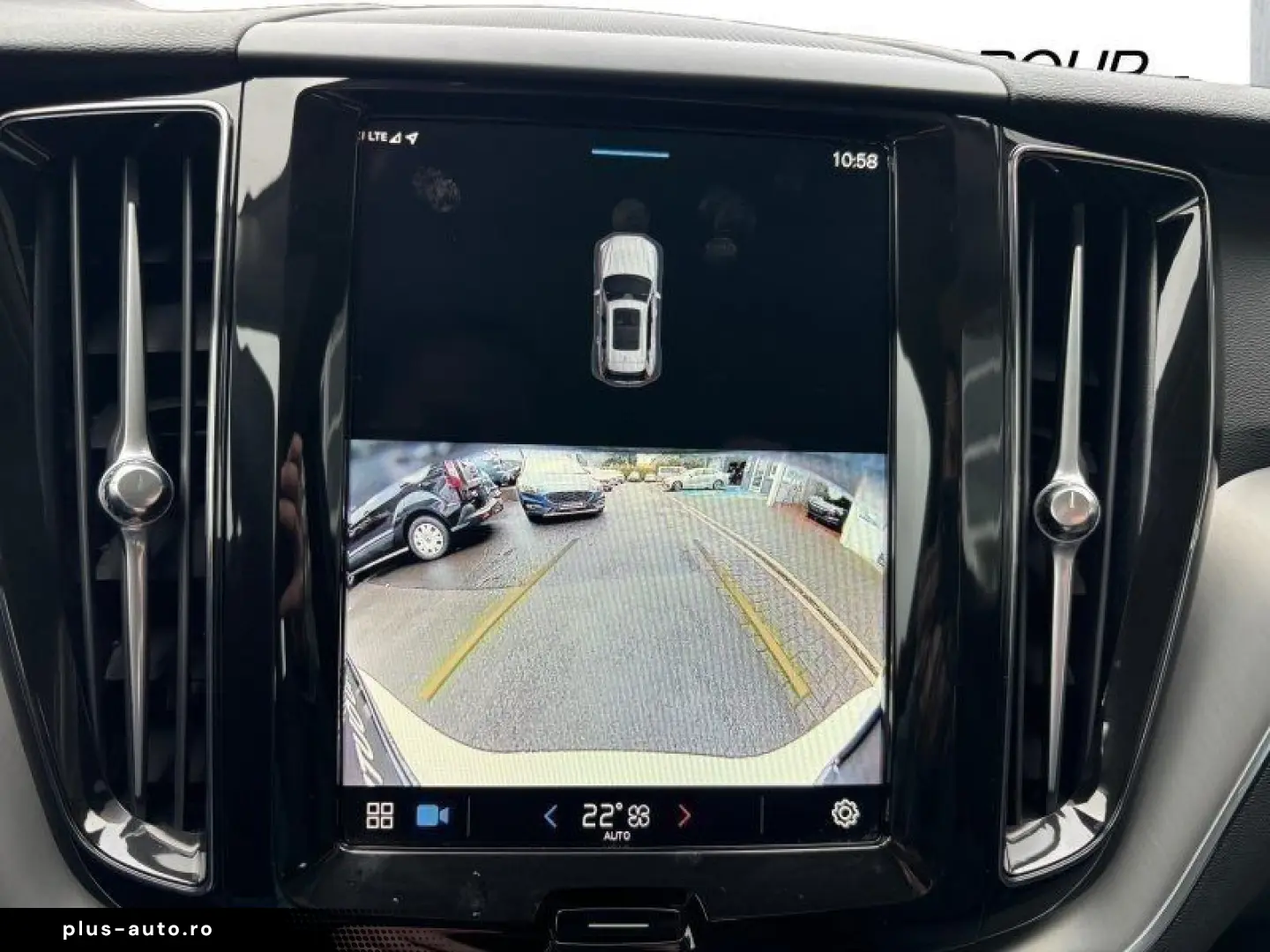 VOLVO XC 60 XC60 Core Recharge Plug-In Hybrid AWD