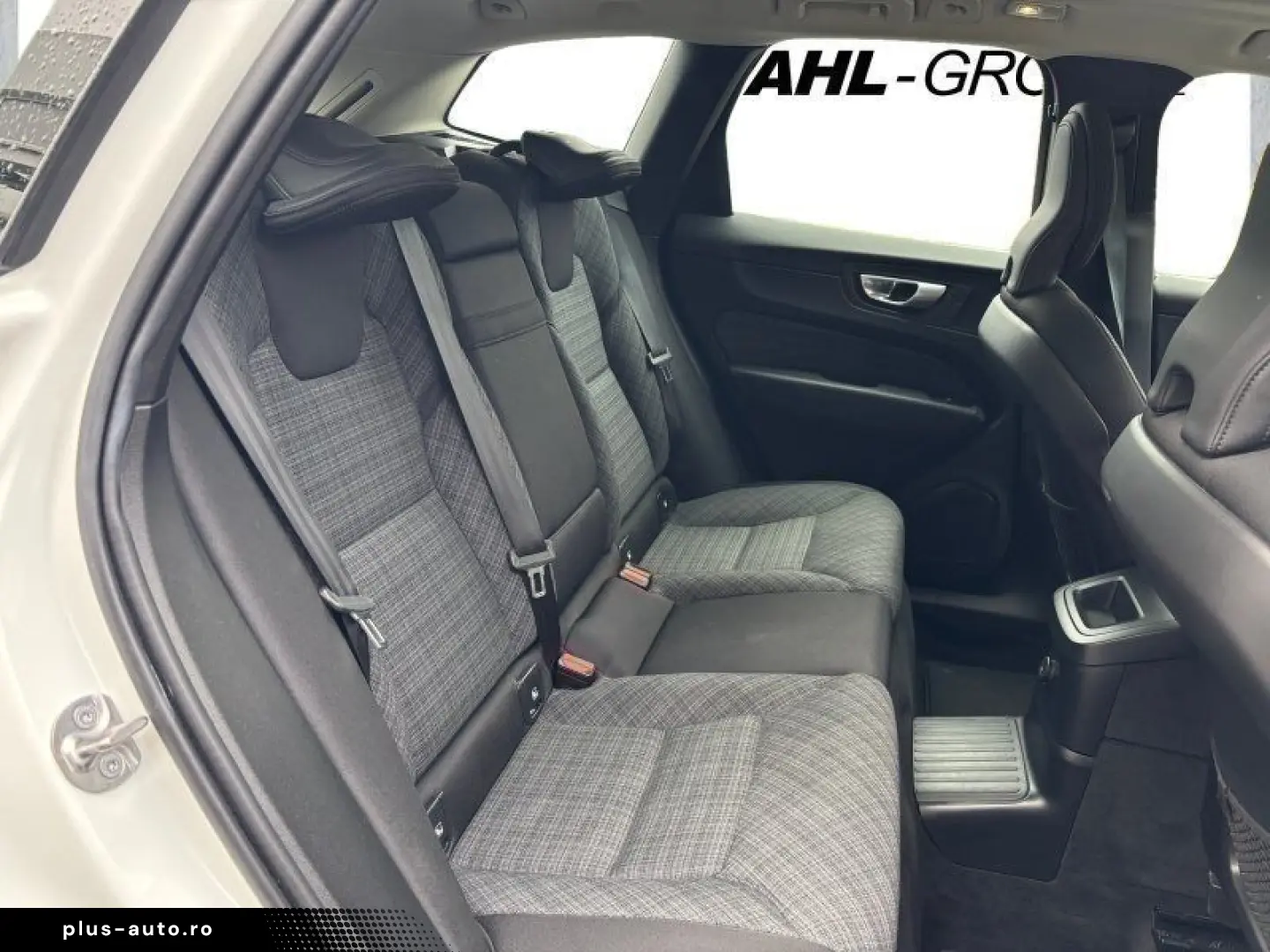 VOLVO XC 60 XC60 Core Recharge Plug-In Hybrid AWD