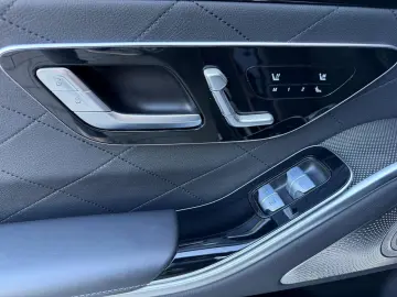 MERCEDES-BENZ S 400 D Lang AMG VOLL Garantie