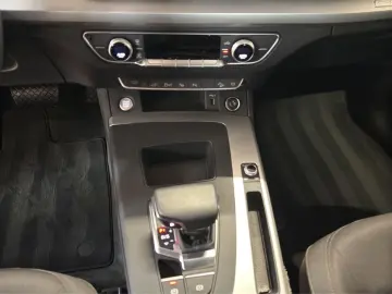 AUDI Q5 50 TFSIe Sportback quattro S tronic advanced