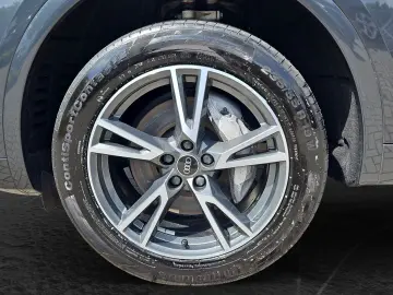 AUDI Q5 50 TFSI e S tronic quattro advanced NaviPlus